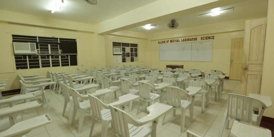lyceum-northwestern-university-classroom-1536×1024-1
