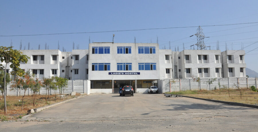 eaLadies-Hostel