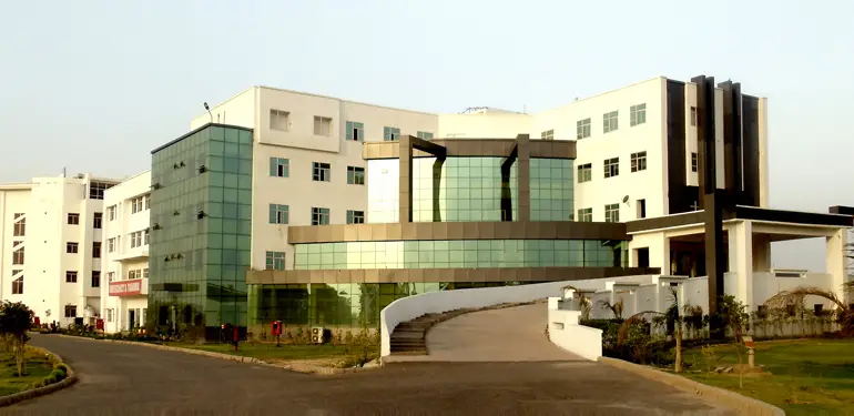 F.H.-Medical-College-1