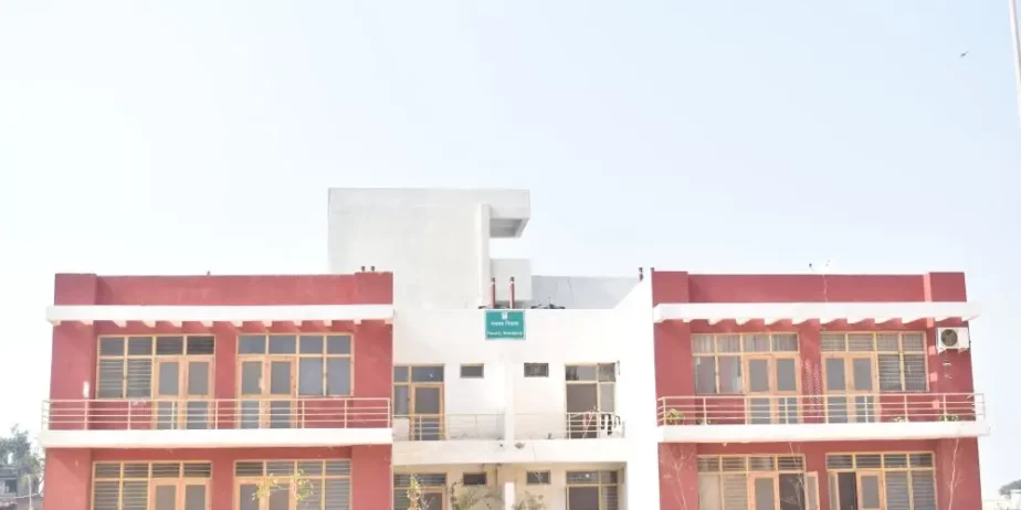 Government-Medical-College-Firozabad-1