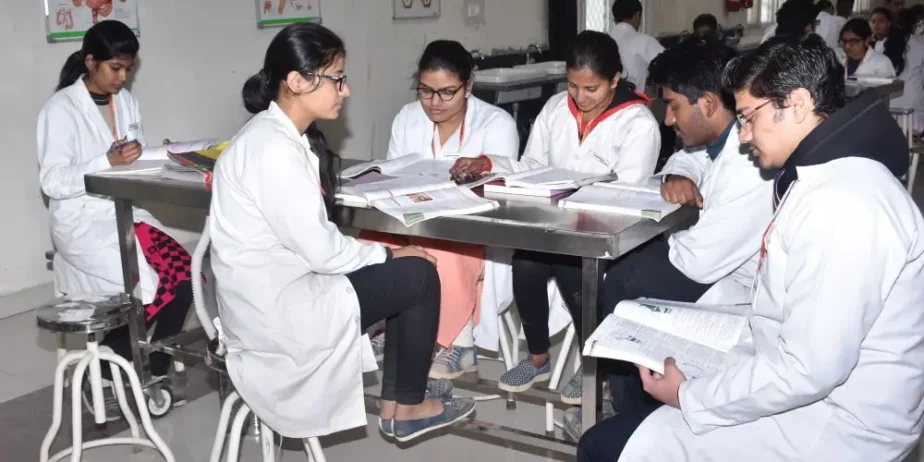 Government-Medical-College-Firozabad-3