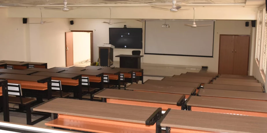 Maharshi-Devraha-Baba-Autonomous-State-Medical-College-8