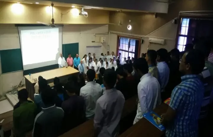 B-J-Medical-College-Ahmedabad-Class-Room-1