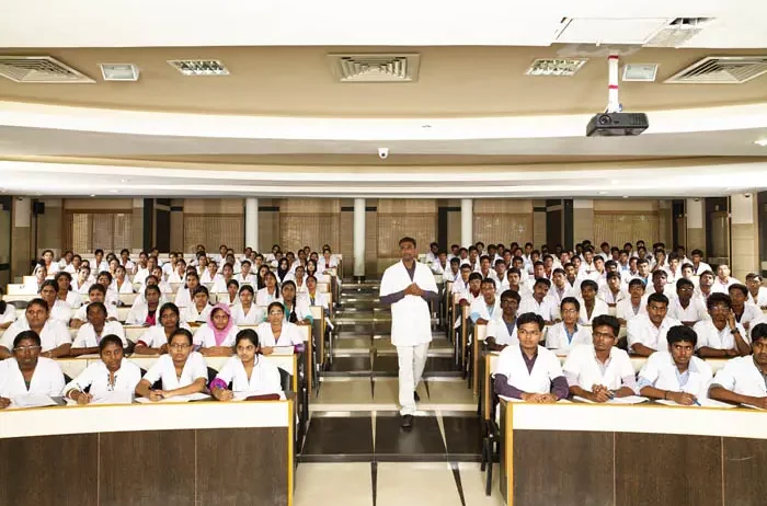 Sri-Manakula-Vinayagar-Medical-College-Hospital-Pondicherry-6