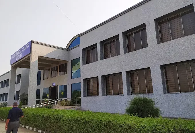 GMERS-Medical-College-Navsari-Gujarat-1